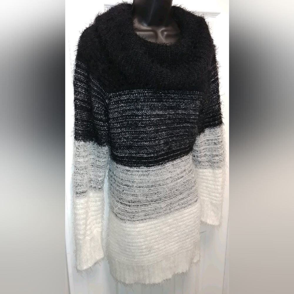 Fresh FX eyelash pullover sweater